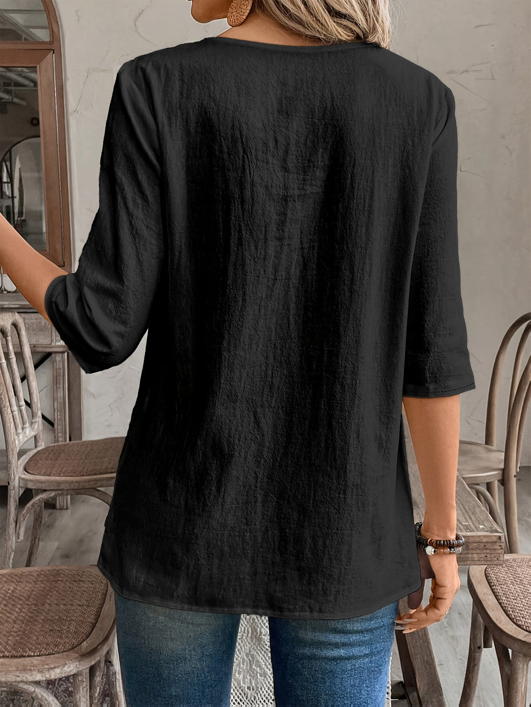 Astra – Crew-Neck Top