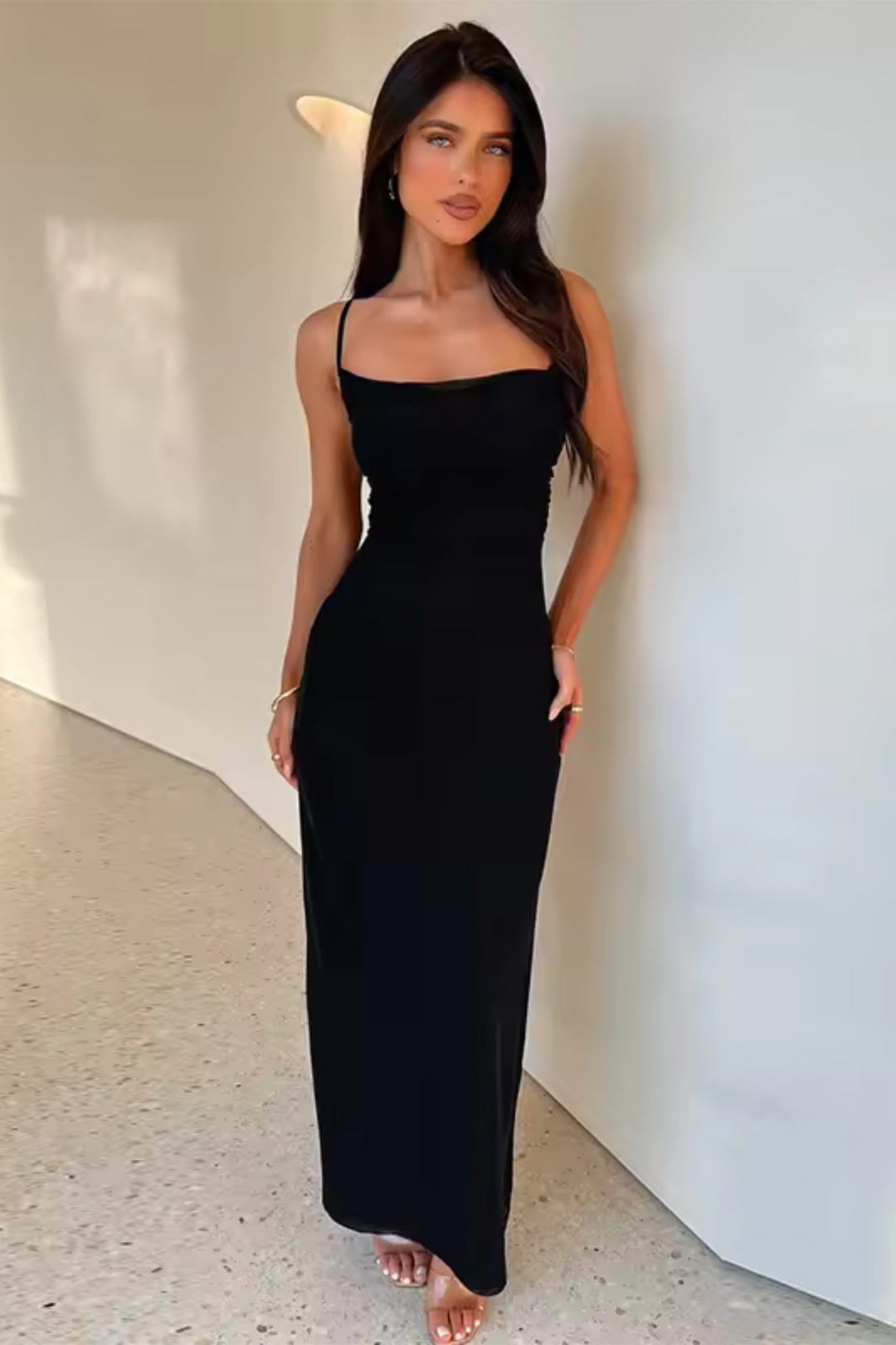 Aria - Elegant Knot Dress