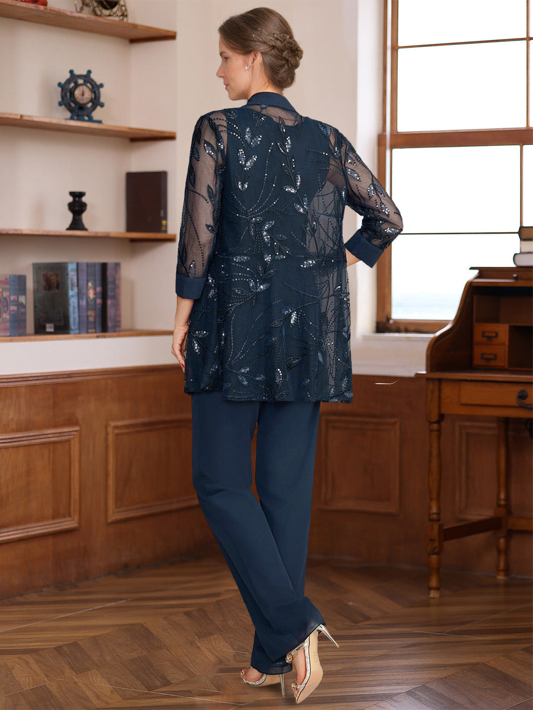 3 Pieces Scoop Sleeveless Floor-Length Mother of the Bride Pantsuits with Appliques & Sequins & Jacket