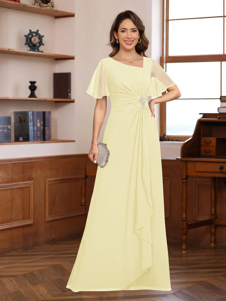 A-Line/Princess V-Neck Short Sleeves Chiffon Mother of the Bride & Groom Dresses with Appliques & Ruffles