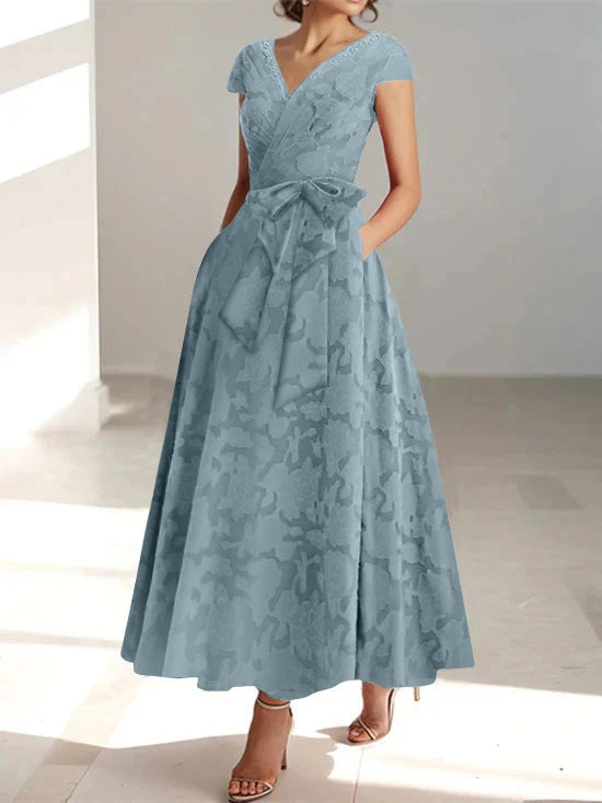 A-Line/Princess V-Neck Short Sleeves Ankle-Length Rose Lace Applique Mother of the Bride Dresses With Pockets & Ruffles