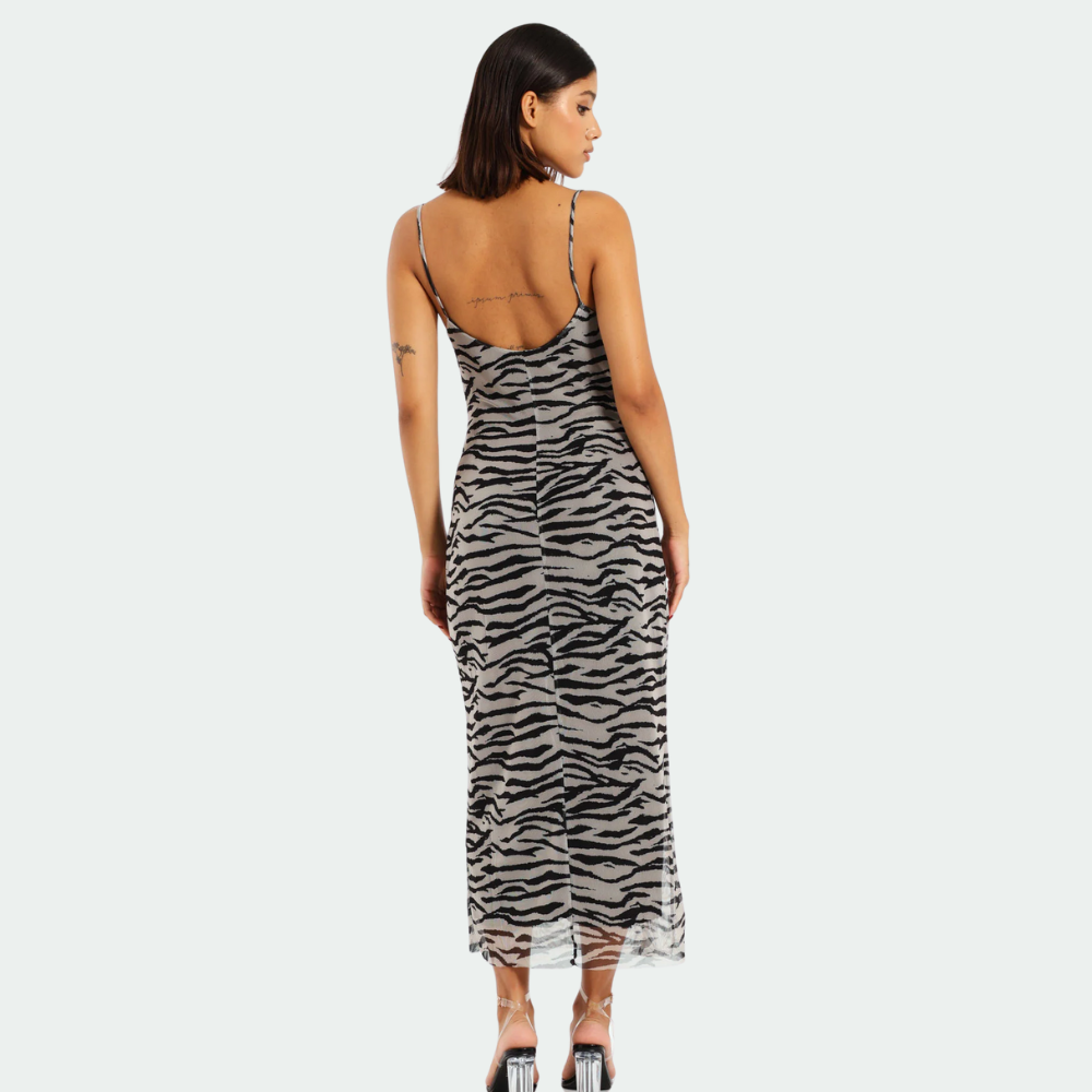 Vanora - Backless Maxi Dress