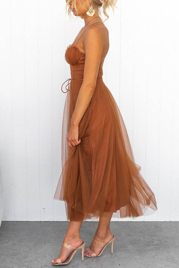 Agatha - Sleeveless Flowy Silhouette Maxi Dress