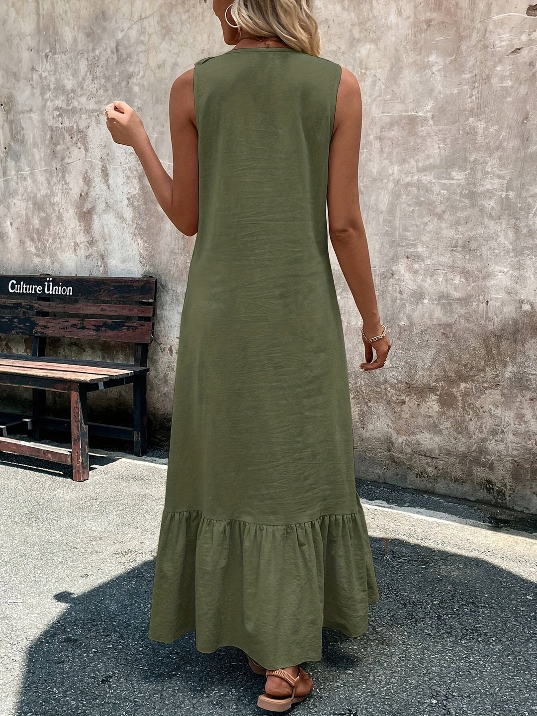 Lianna – Sleeveless Ruffle Maxi Dress