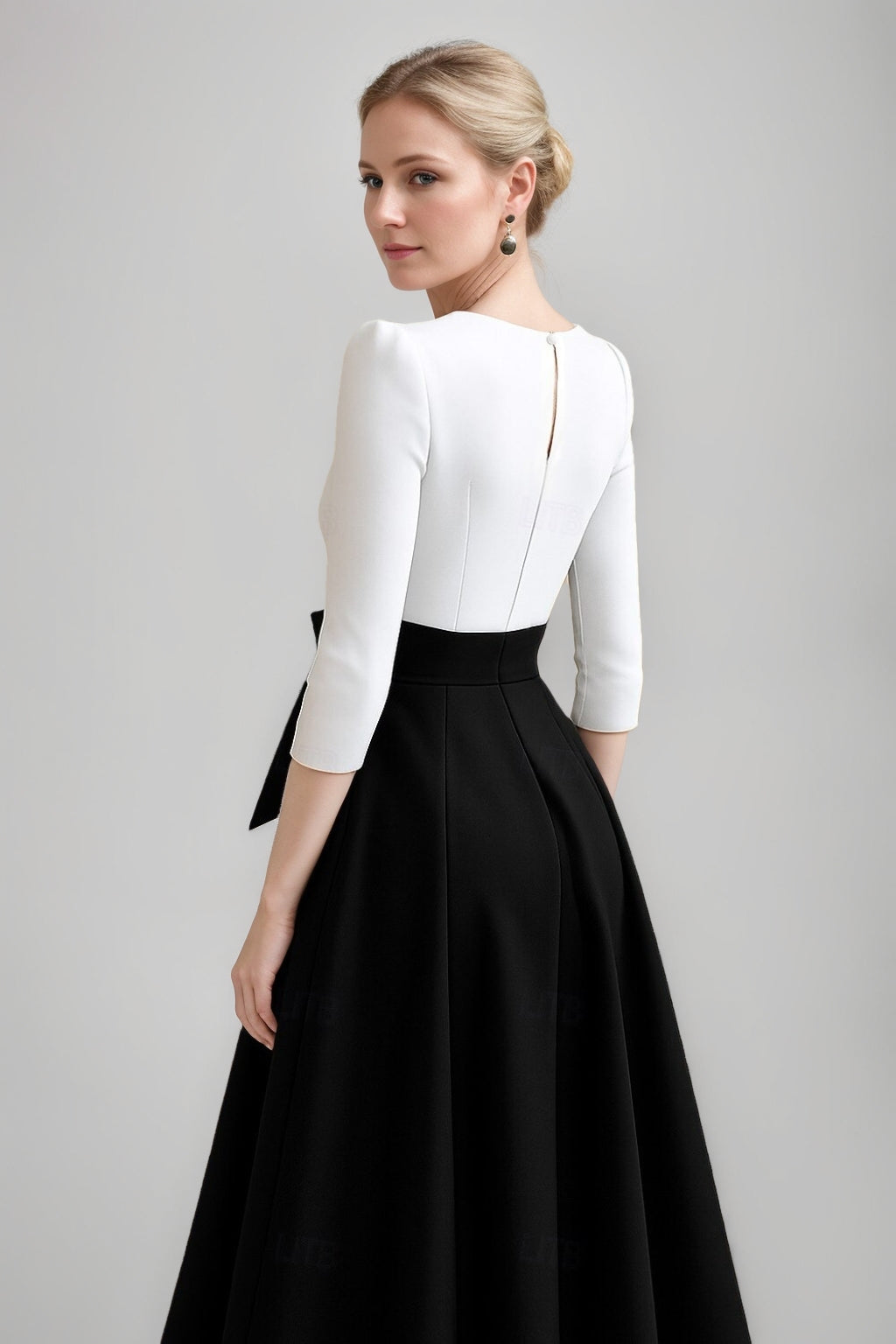 A-Line/Princess V-neck 3/4 Sleeves Pleated Tea-Length Ruched Mother of the Bride Dresses with Bow & Pocket