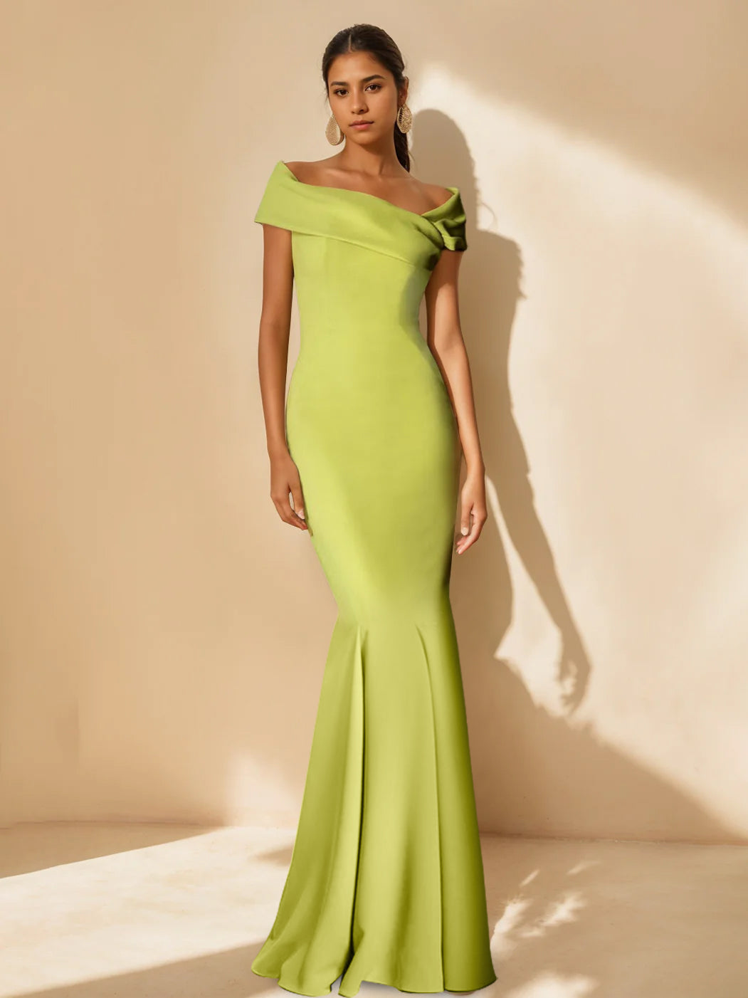 Trumpet/Mermaid Off-the-Shoulder Minimalist Mother of the Bride Dresses with Detachable Flower