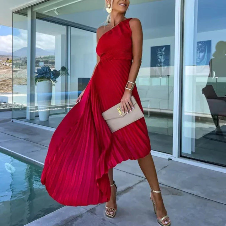 Quinn - Sculpted Pleats Maxi Dress